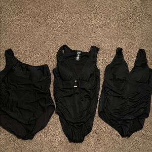 Chic Black Women's One Piece Swimsuit